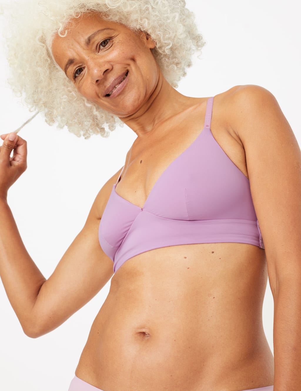 Smoothing Non-Wired Bralette A-E 3 of 6