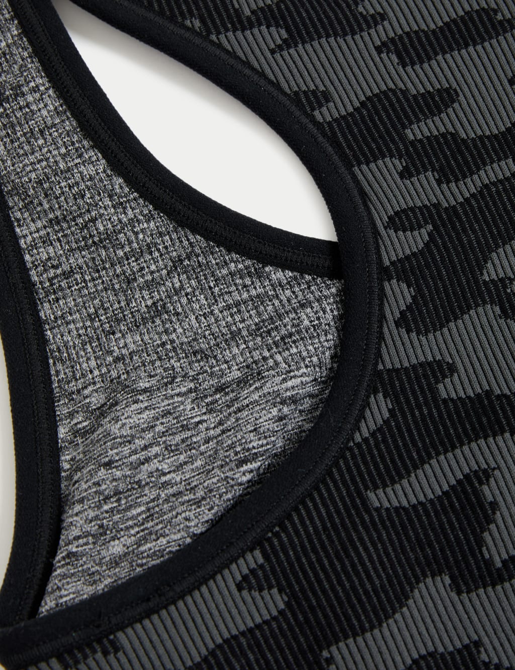 Reversible Medium Support First Bra 2 of 3