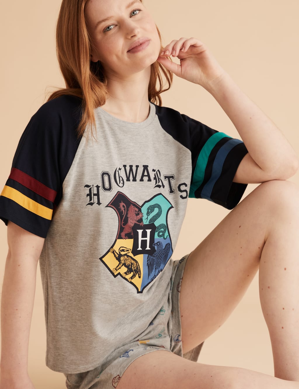 Harry Potter™ Cotton Short Pyjama Set (Adult) 3 of 6