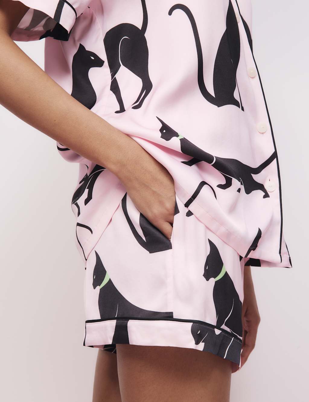 The Cat Print Shortie Set 5 of 8