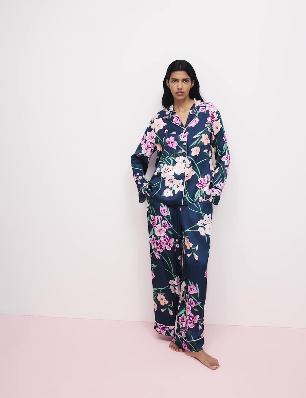 The Floral Print Pyjama Set 3 of 9