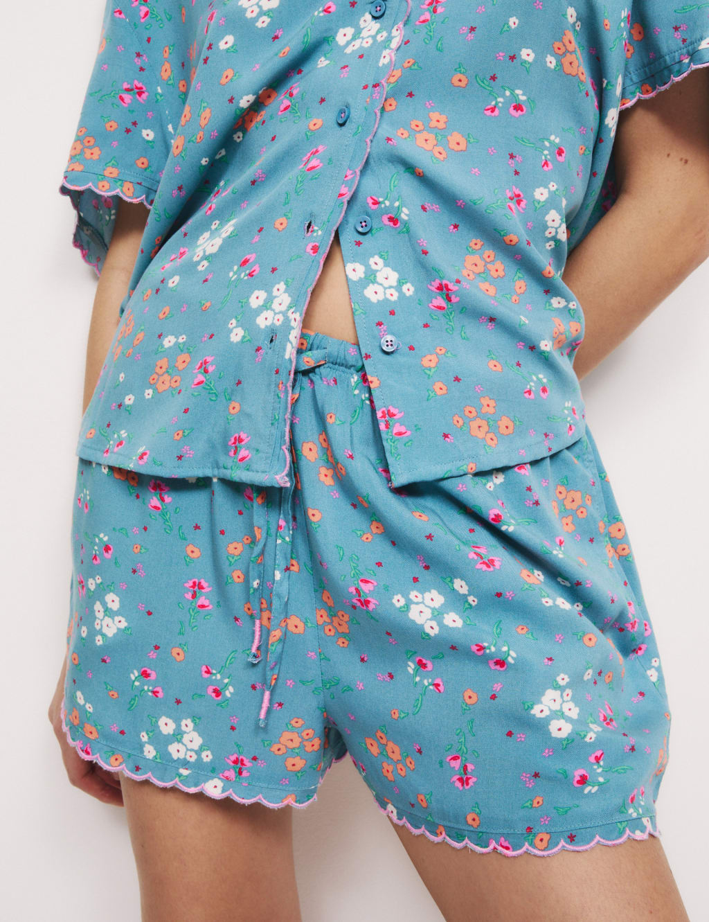 Floral Shortie Set 3 of 5