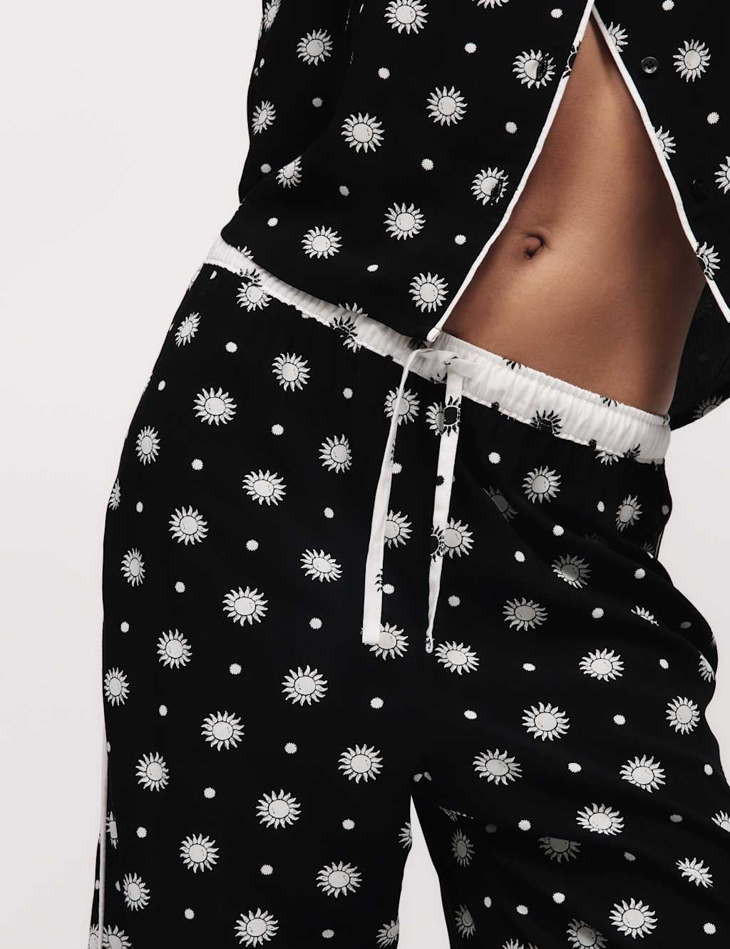Woven Printed Pyjama Set 3 of 5