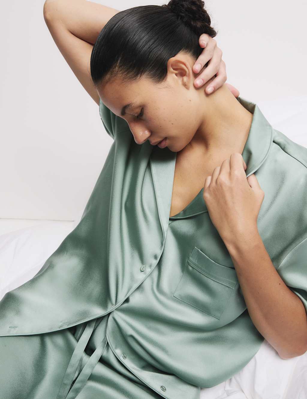 Dream Satin™ Revere Pyjama Top 4 of 4