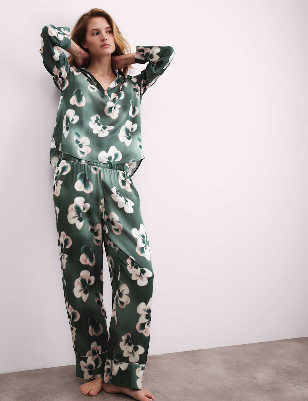 Satin Floral Pyjama Bottoms 4 of 4