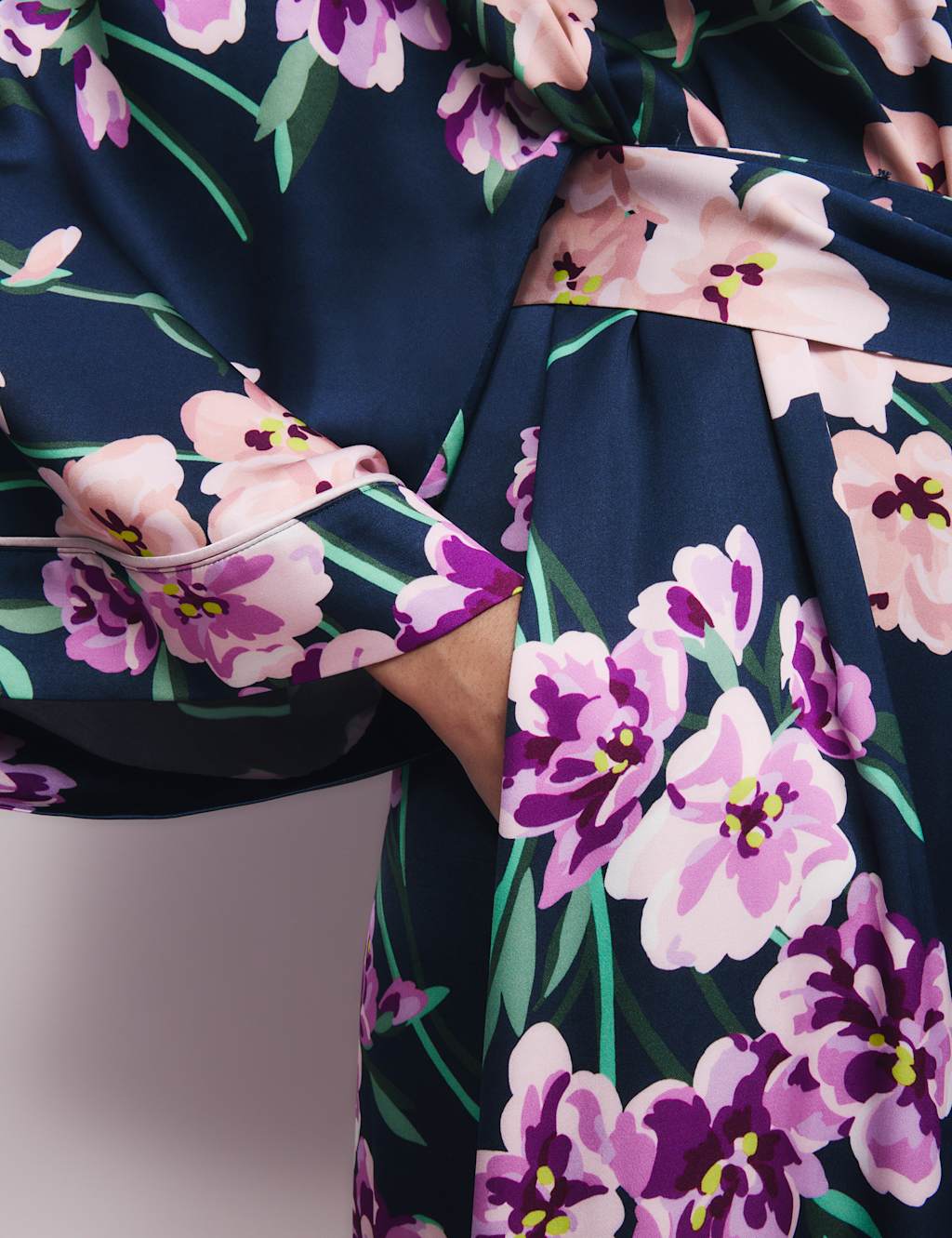 The Floral Print Wrap 4 of 8