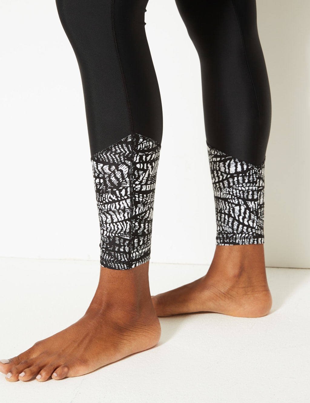 Monochrome Print Swim Leggings 5 of 5