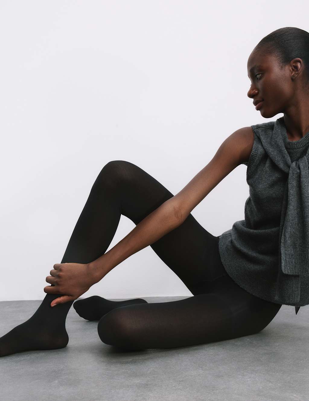 40 Denier Fine Cotton Opaque Tights 5 of 6