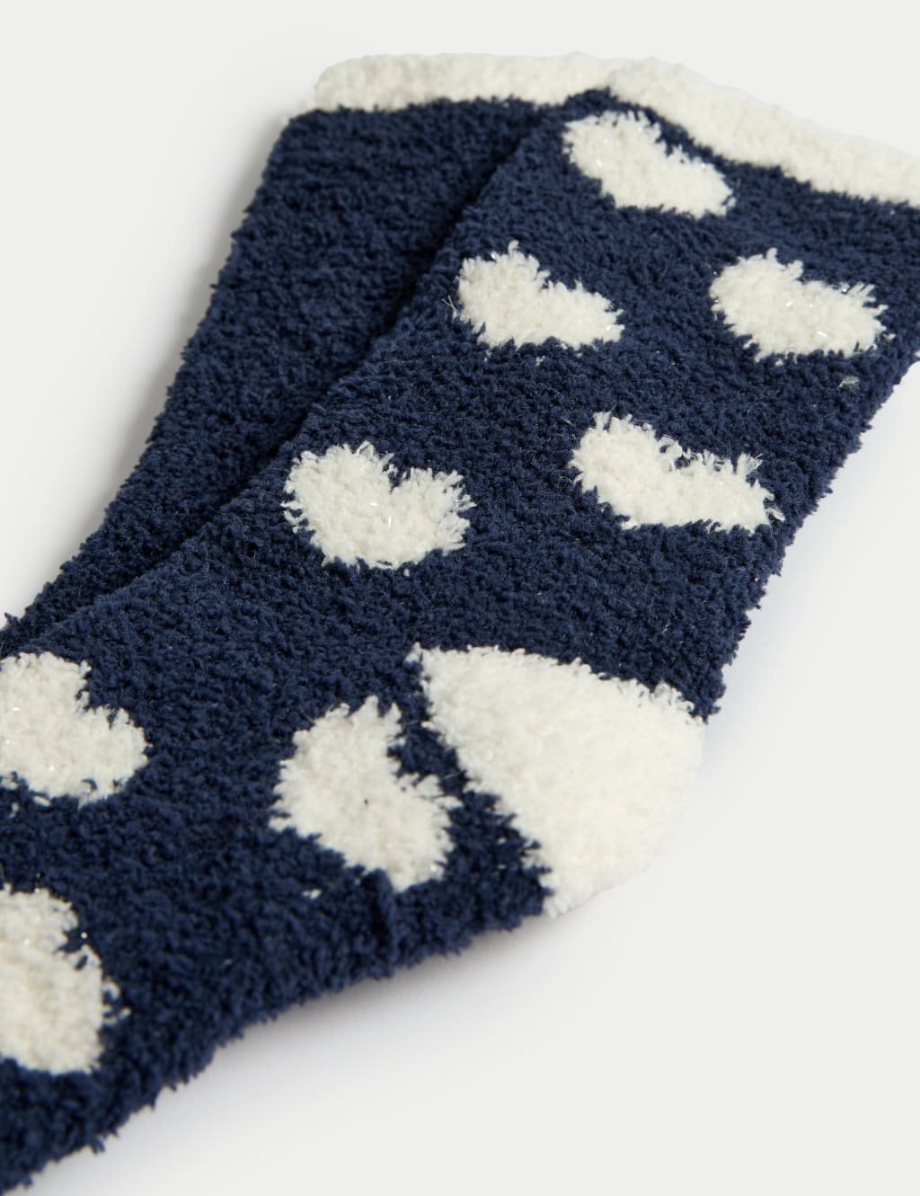 2pk Cosy Heart & Plain Fluffy Socks 2 of 2