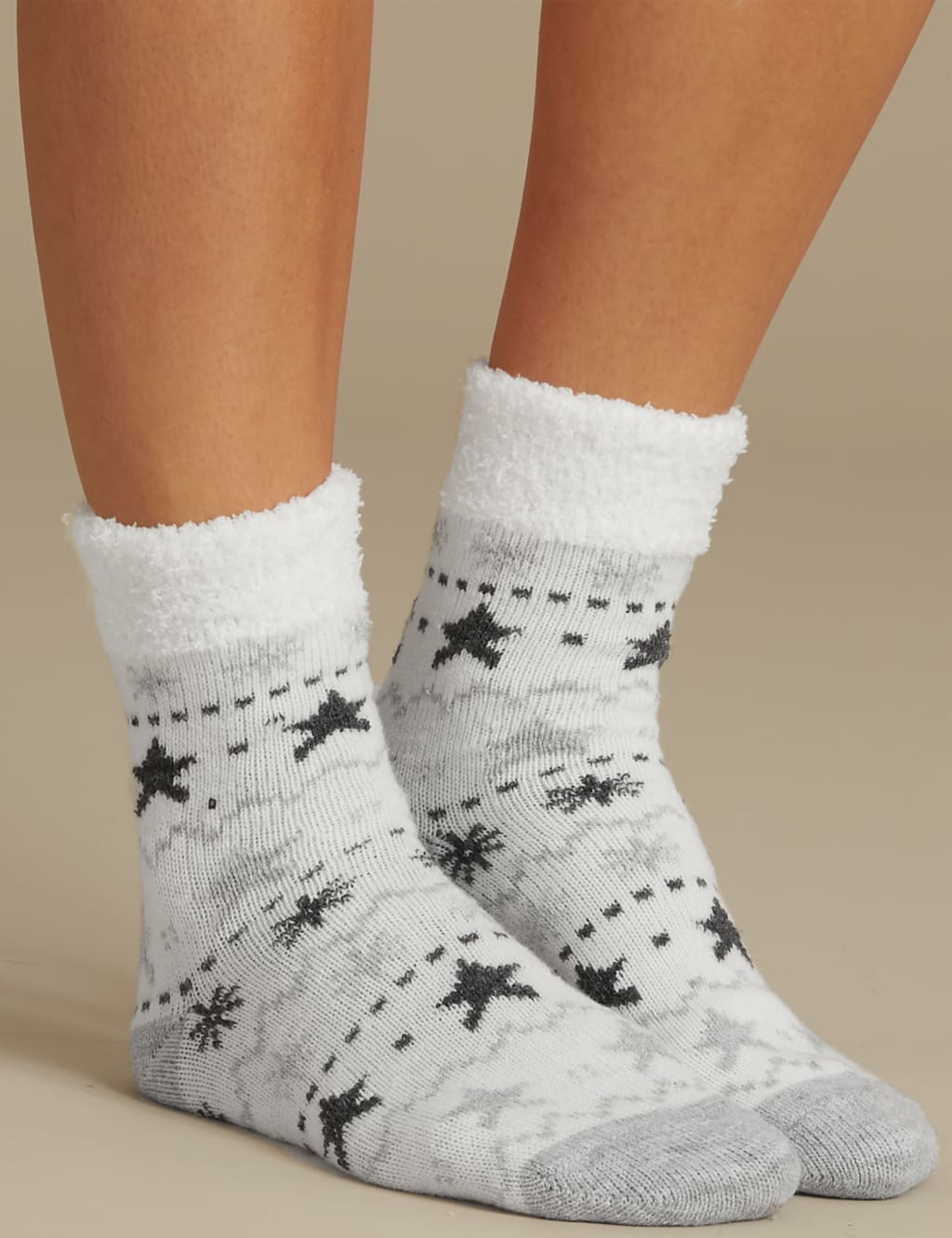 2 Pair Pack Supersoft Bedsocks 1 of 3