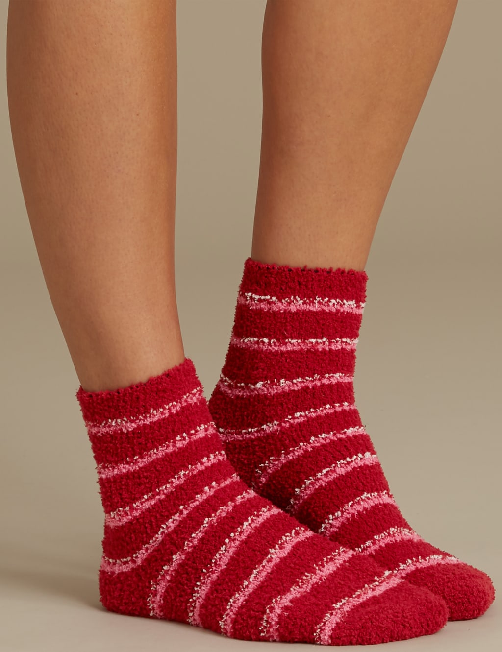 2 Pair Pack Supersoft Bedsocks 3 of 3