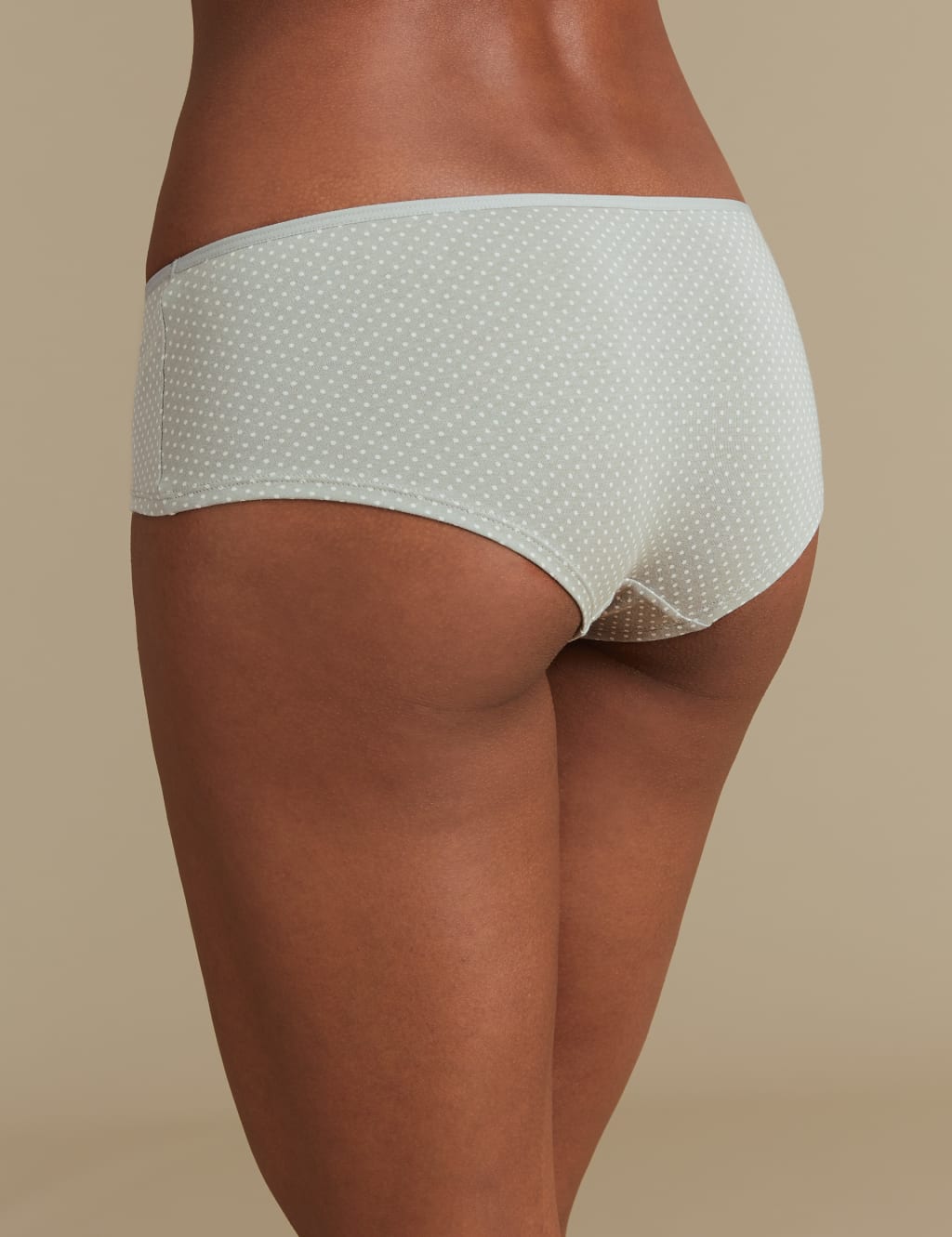 7 Pack Cotton Rich Low Rise Shorts 4 of 4