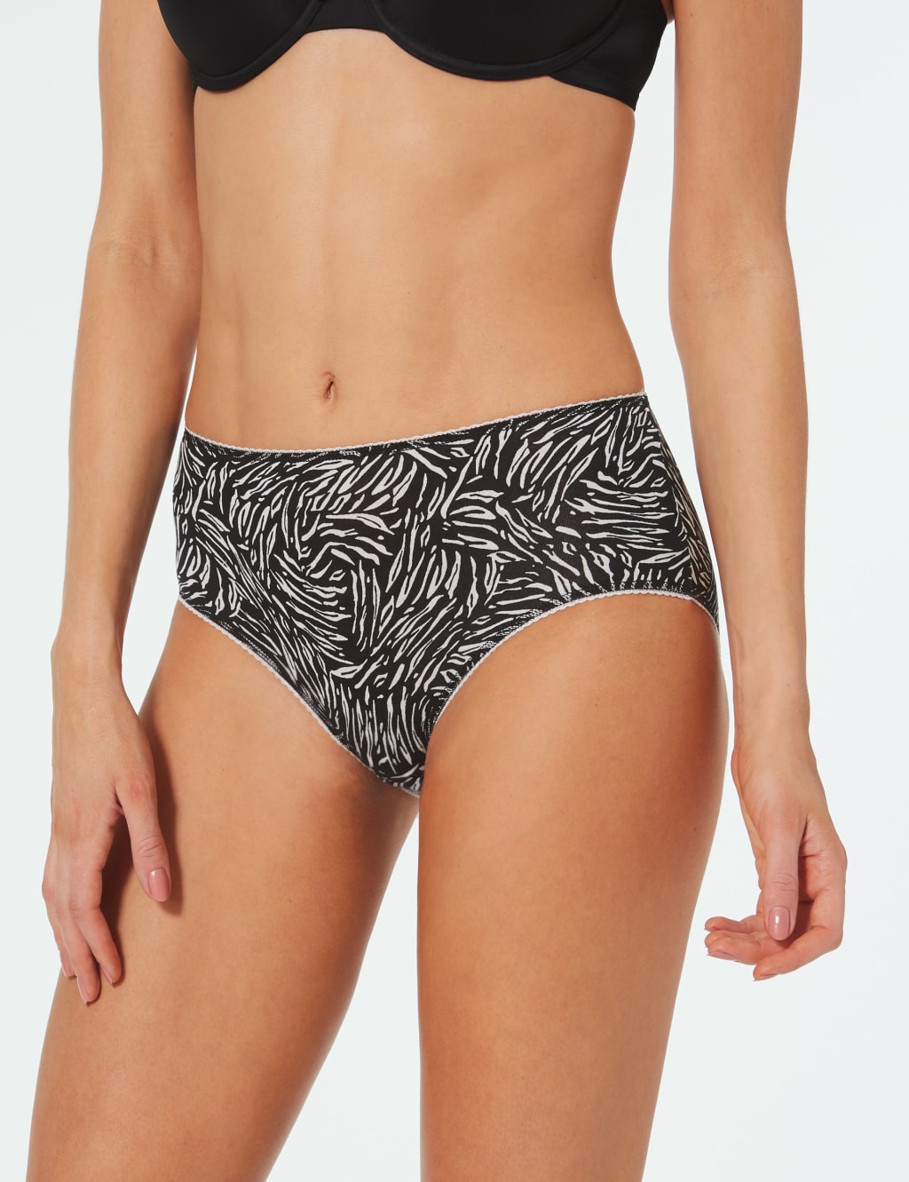 5 Pack Cotton Rich Midi Knickers 2 of 4
