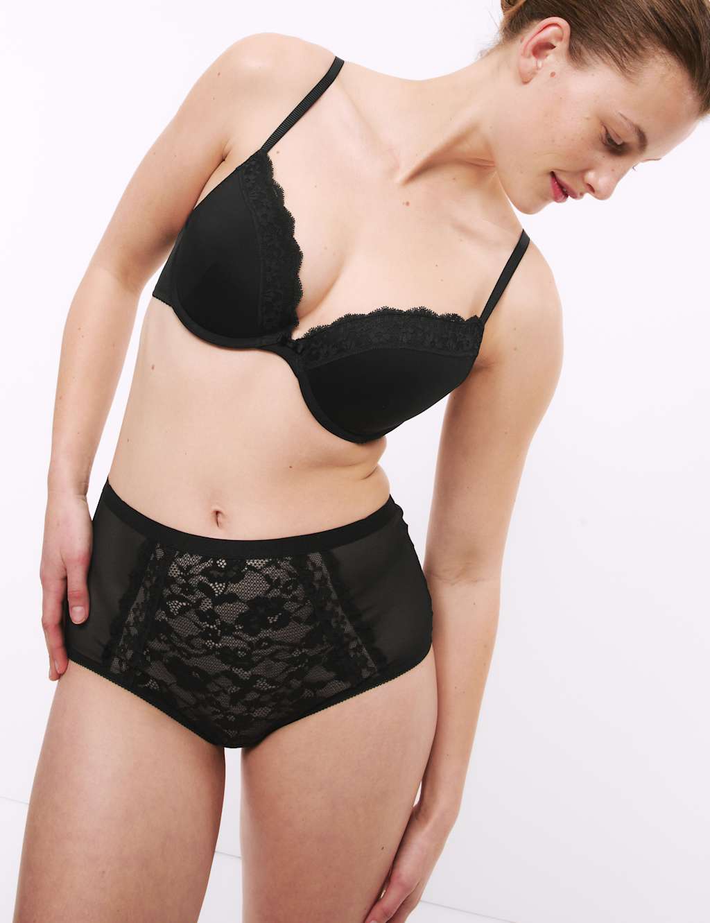 3pk Lace Full Briefs 2 of 6