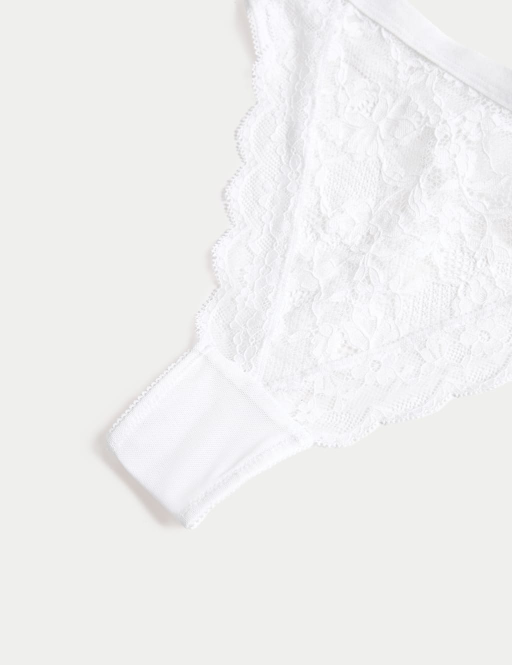 3pk Lace Thongs 6 of 6