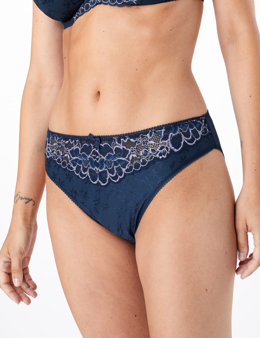 Jacquard & Lace High Leg Knickers 2 of 5