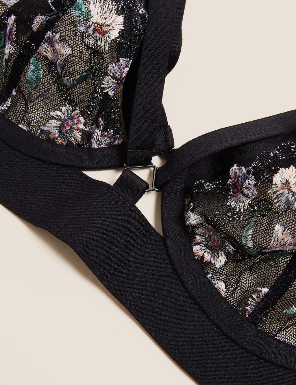 Alessandria Wired Plunge Bra A-E 6 of 7