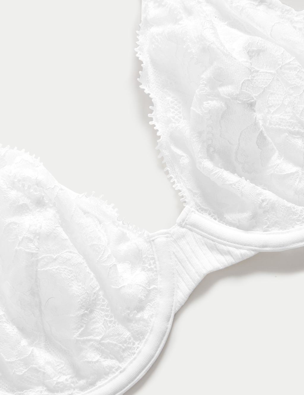 Lace Wired Plunge Bra (A-E) 6 of 7
