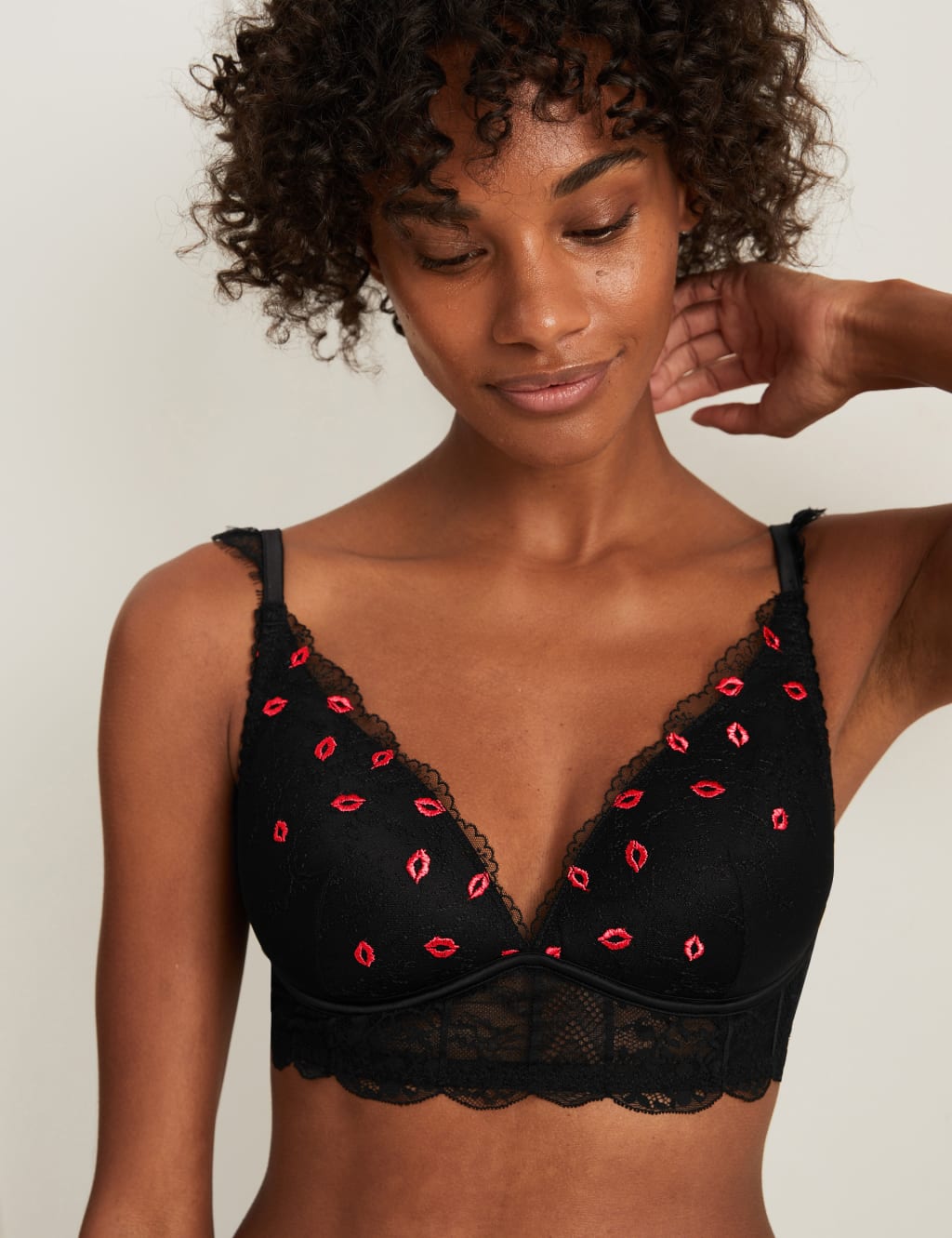 Kalina Embroidery Non Wired Plunge Bra A-E 1 of 7