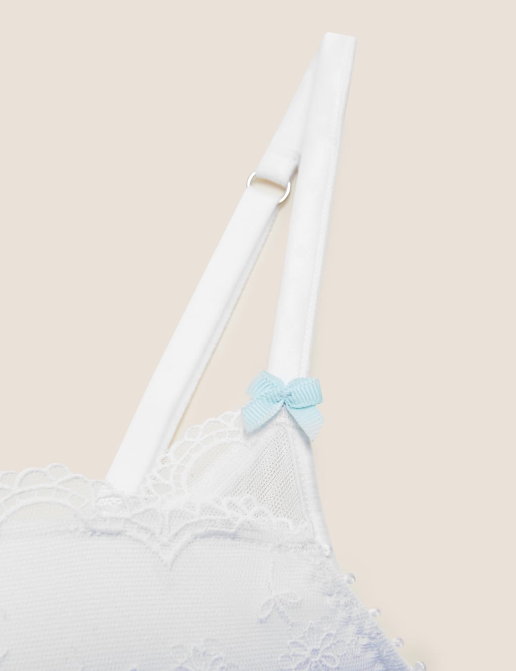 Evaline Push-Up Balcony Bra A-E 6 of 7