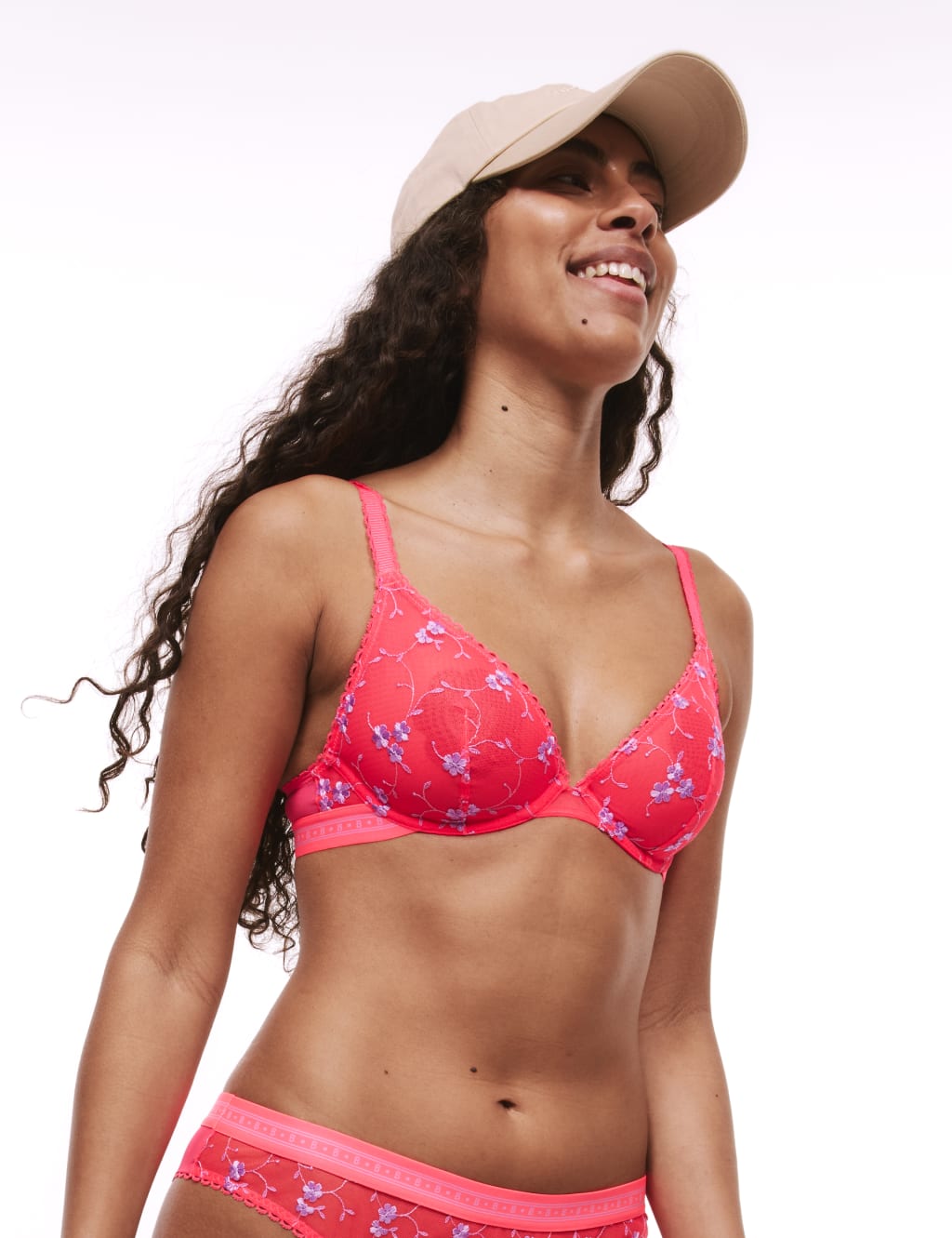 Karina Embroidery Wired Plunge Bra (A-E) 3 of 8