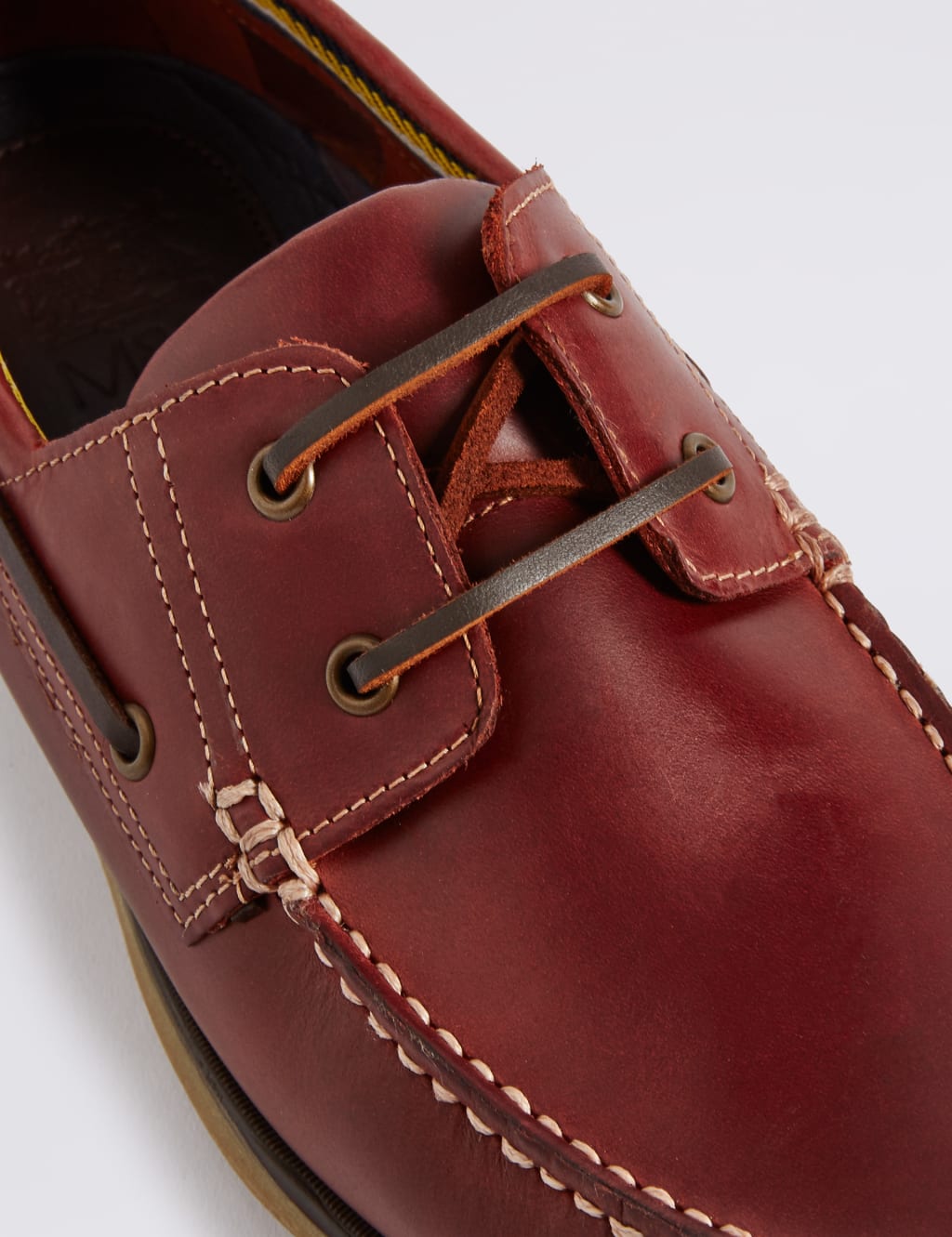 Big boat shoes shop