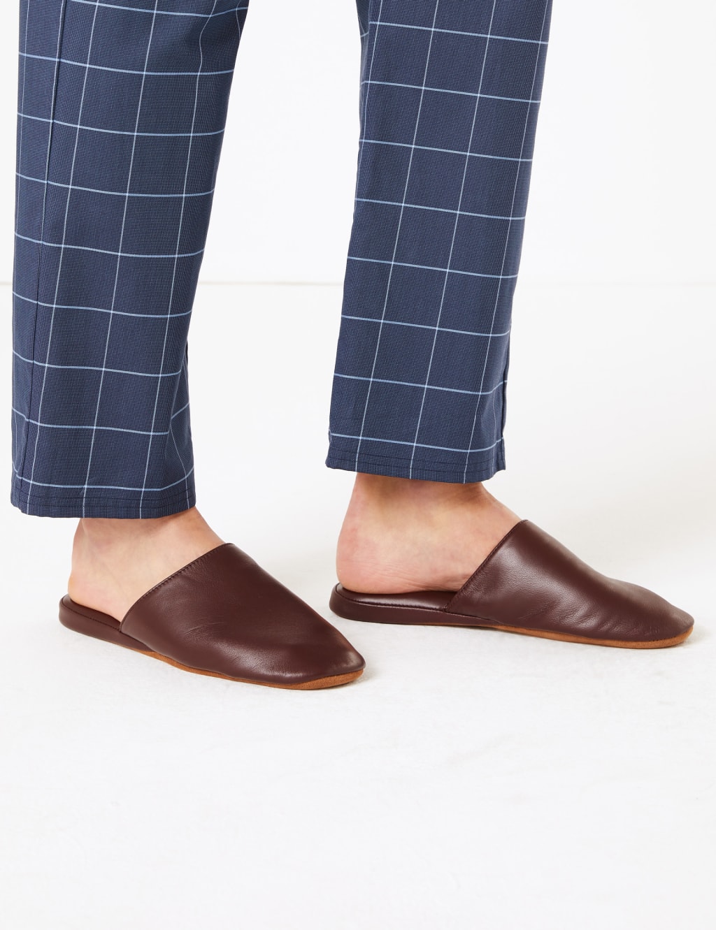 Mens leather slippers m&s top