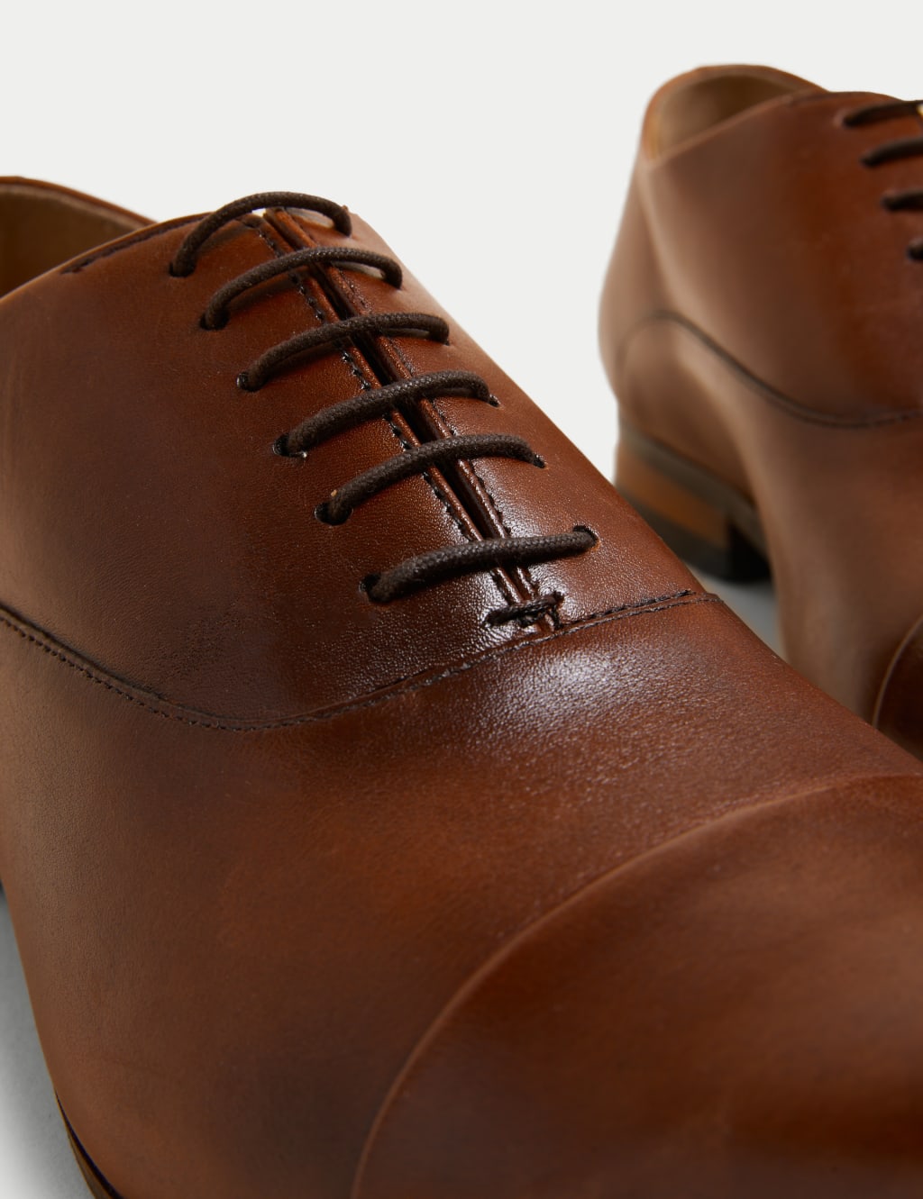 Leather Oxford Shoes 2 of 5