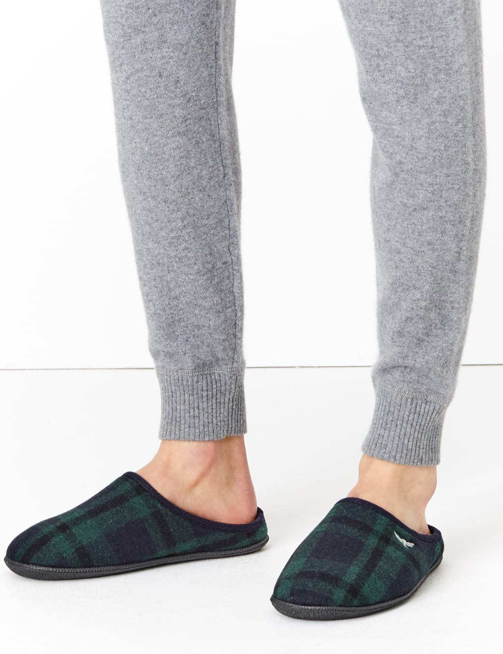Checked Mule Slippers 1 of 5