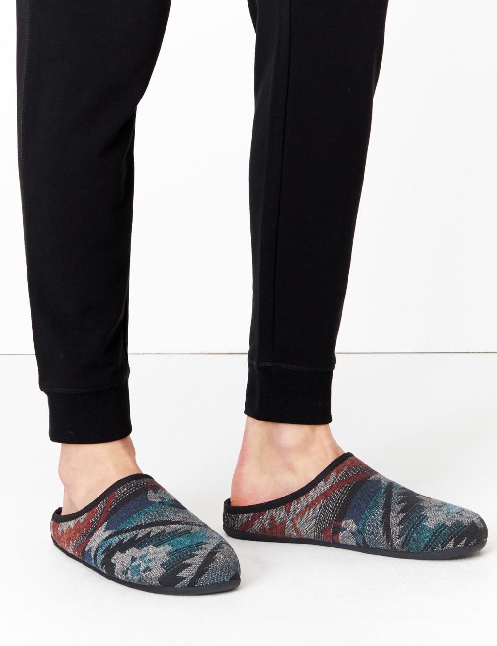 Aztec Pattern Mule Slippers 1 of 5