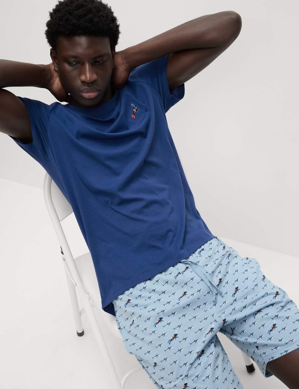 Pure Cotton Diver Print Pyjama Set 3 of 7
