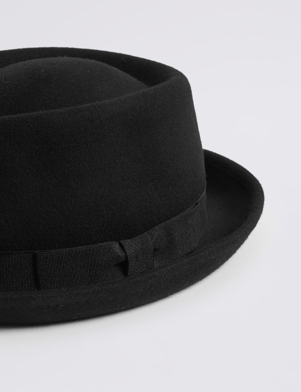 Pure Wool Felt Trilby Hat with Stormwear™ 2 of 3