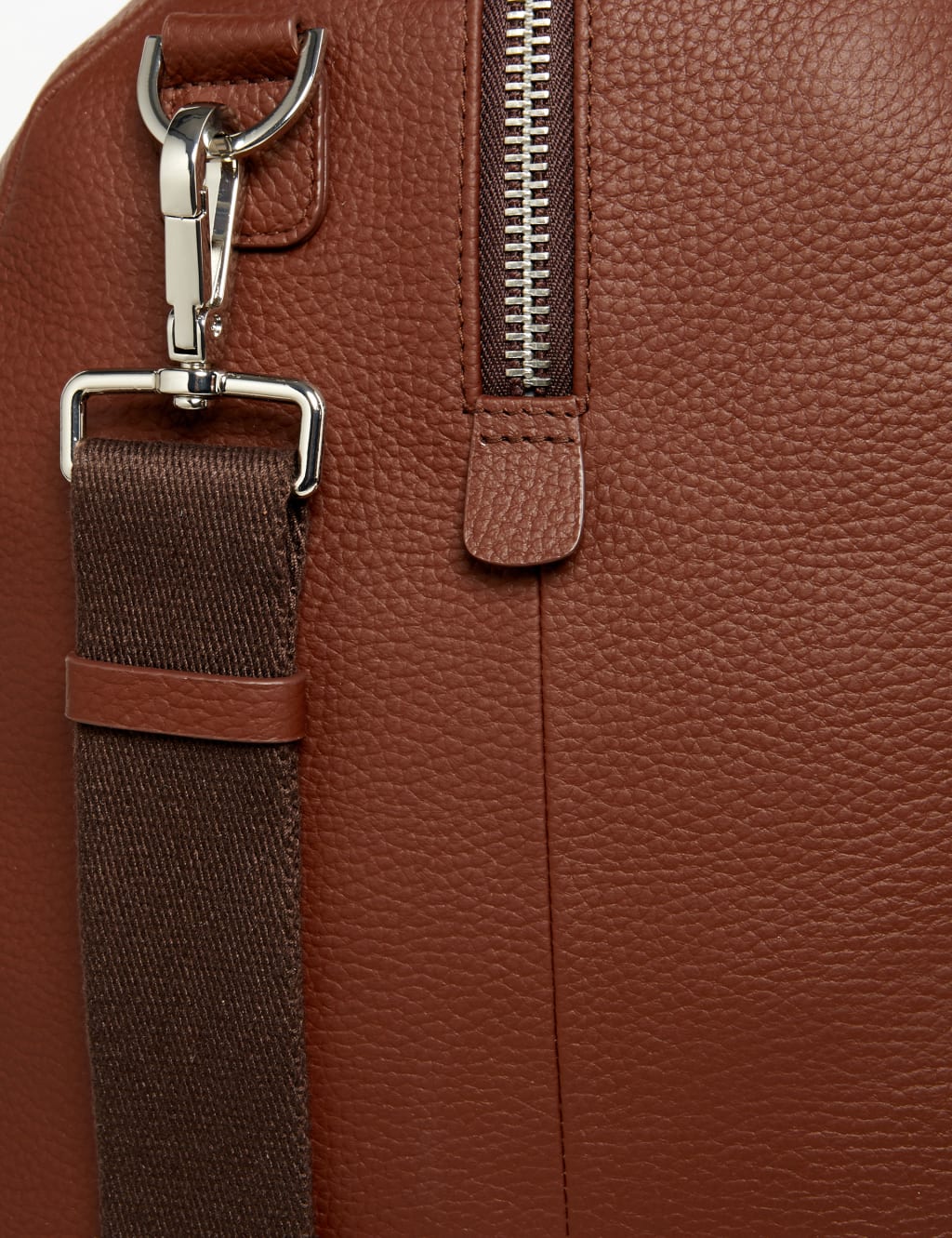 Leather Weekend Bag 6 of 8