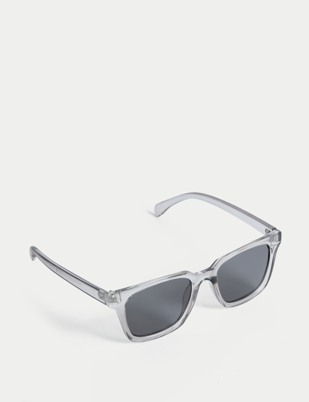 D Frame Polarised Sunglasses 2 of 4