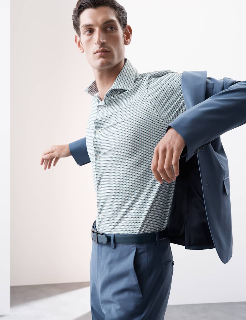 Tailored Fit Stretch Performance Shirt 6 of 7