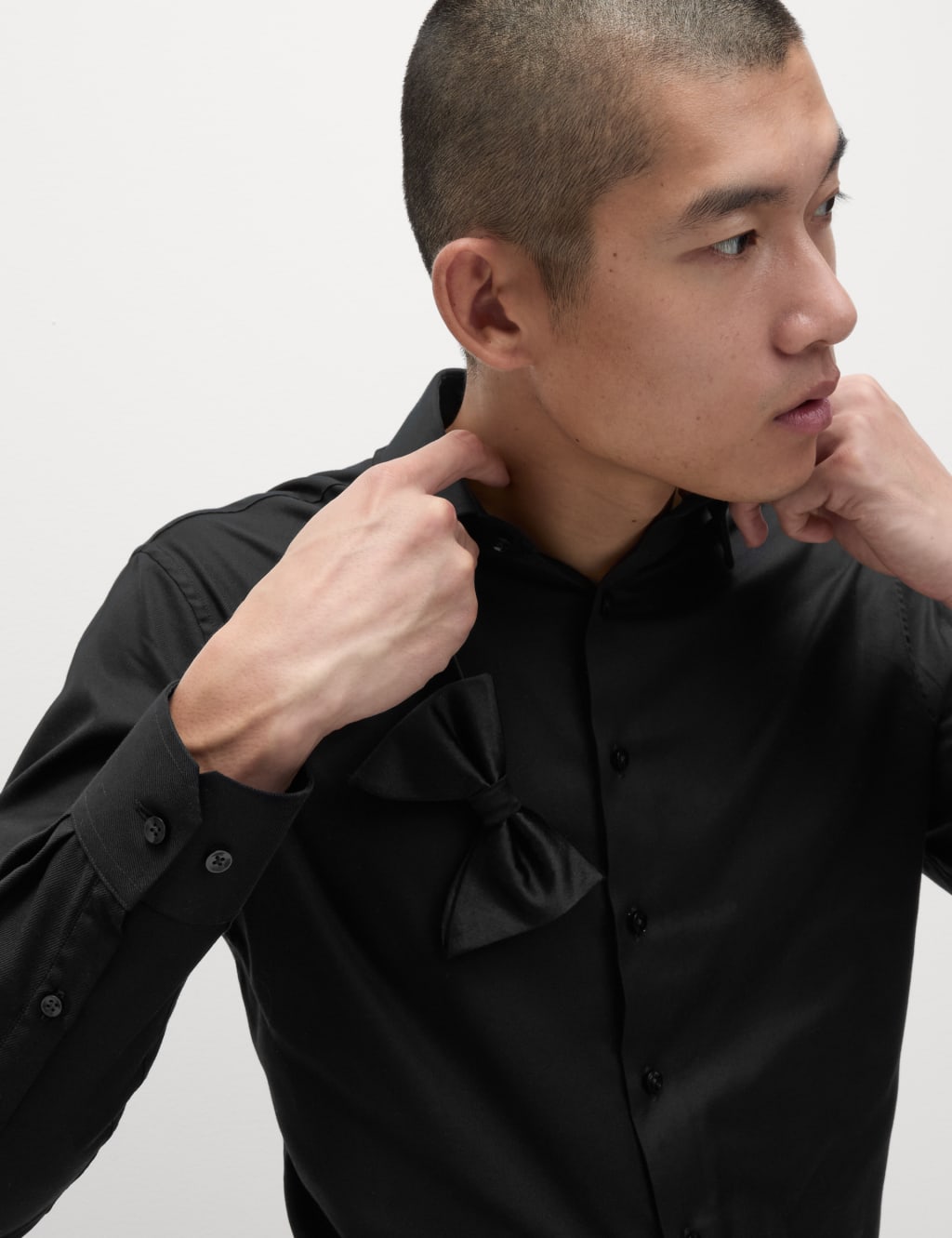 Tailored Fit Luxury Cotton Twill Shirt 4 of 6