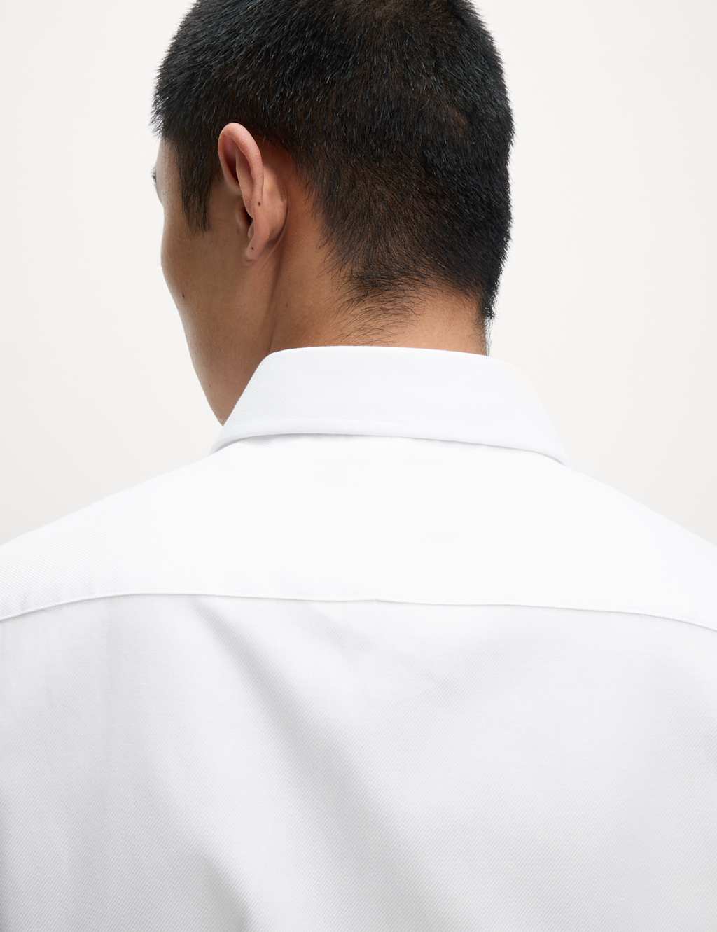Tailored Fit Luxury Cotton Twill Shirt 6 of 8