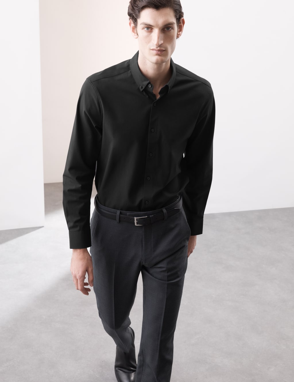 Regular Fit Cotton Stretch 360 Flex™ Shirt 7 of 8