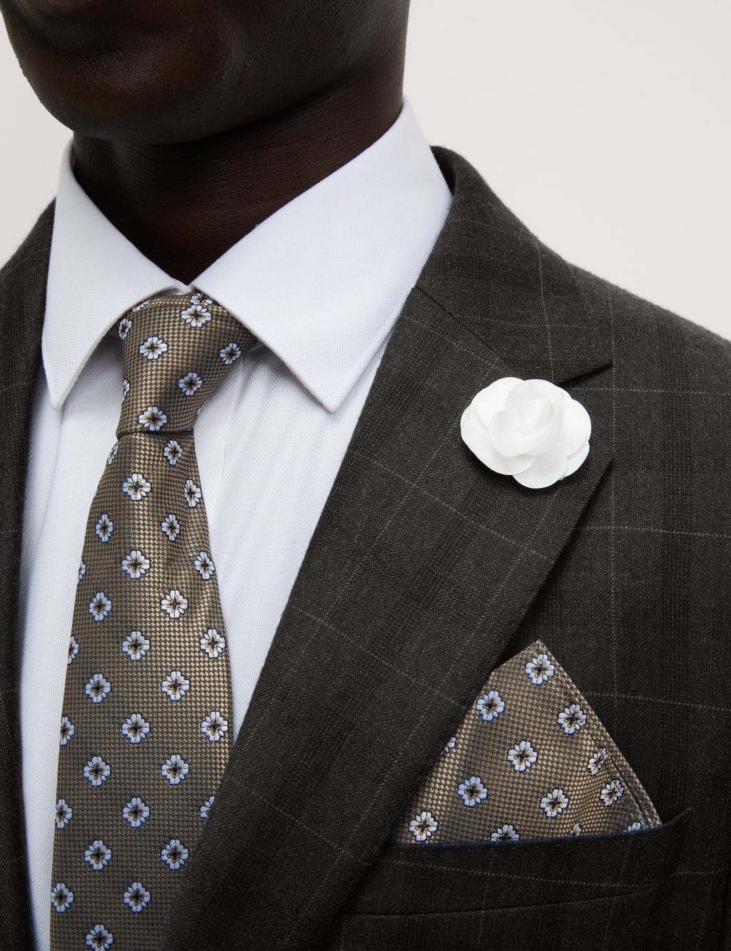 4pc Slim Fit Easy Iron Shirt and Tie Set 1 of 6