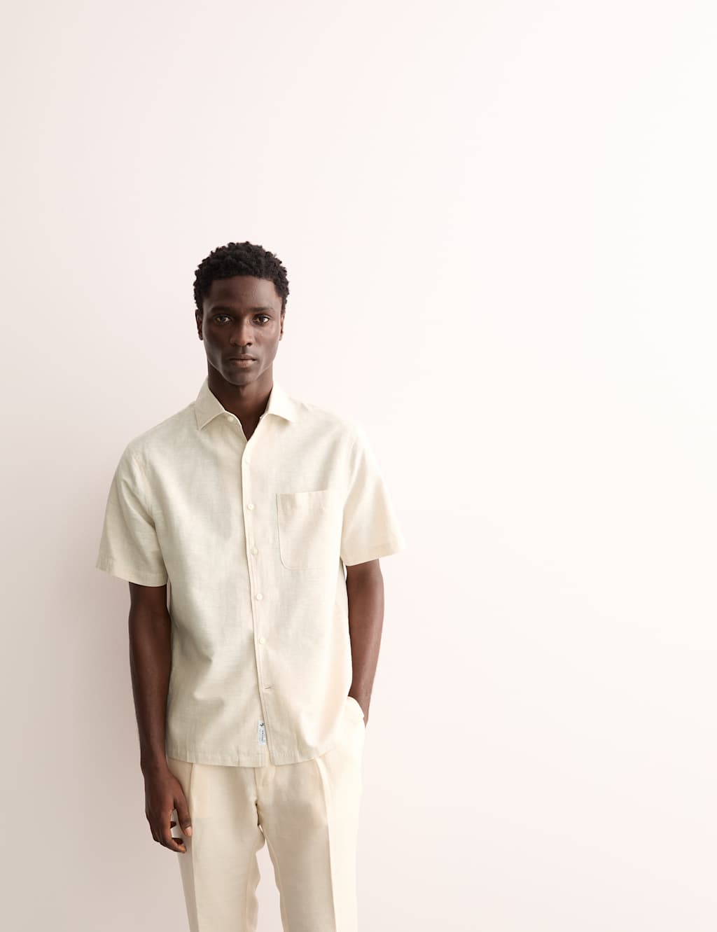 Regular Fit Luxury Linen Cotton Blend Short Sleeve Shirt 4 of 8