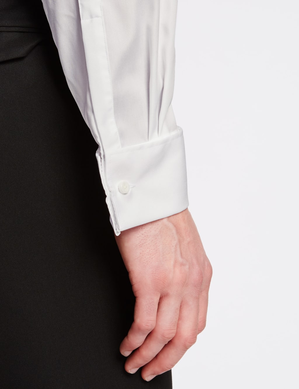 Pure Cotton Tailored Fit Dinner Shirt 4 of 4