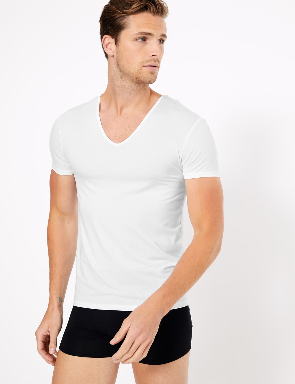 V-Neck Ultimate Air Vest 1 of 4