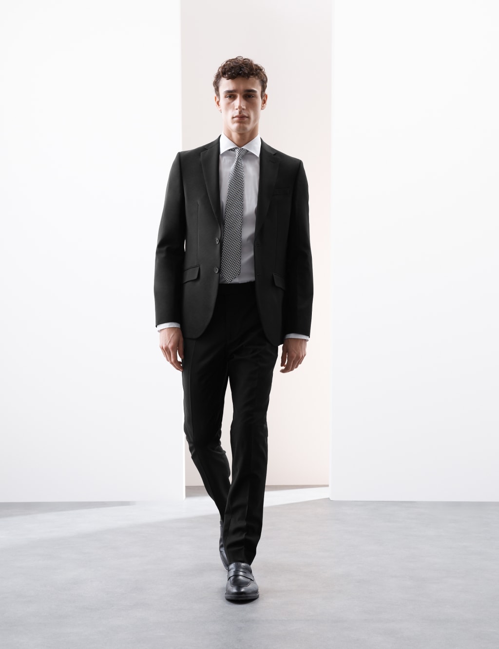 Slim Fit Performance Stretch Suit Trousers 4 of 7