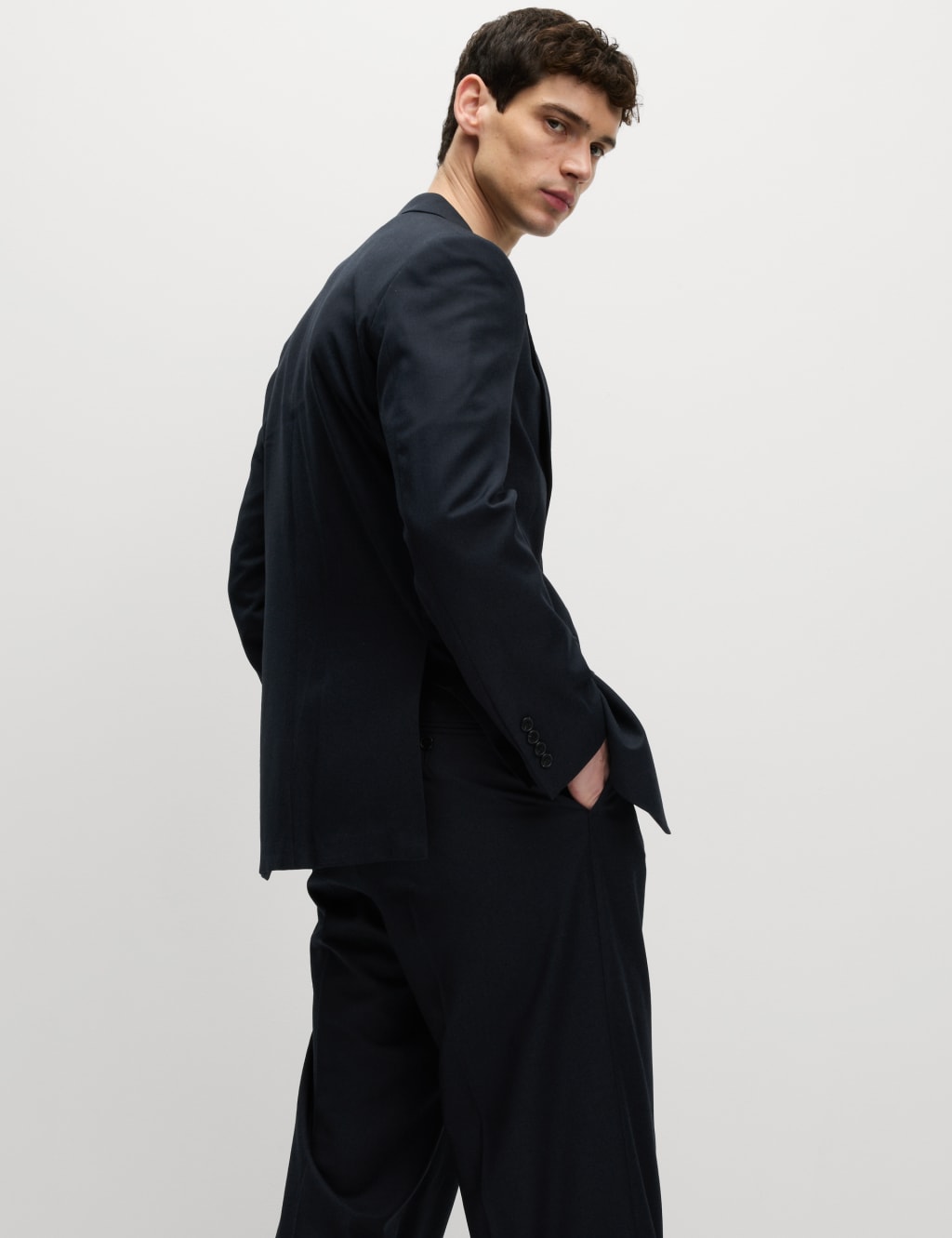 Relaxed Fit Stretch Suit Jacket 6 of 8