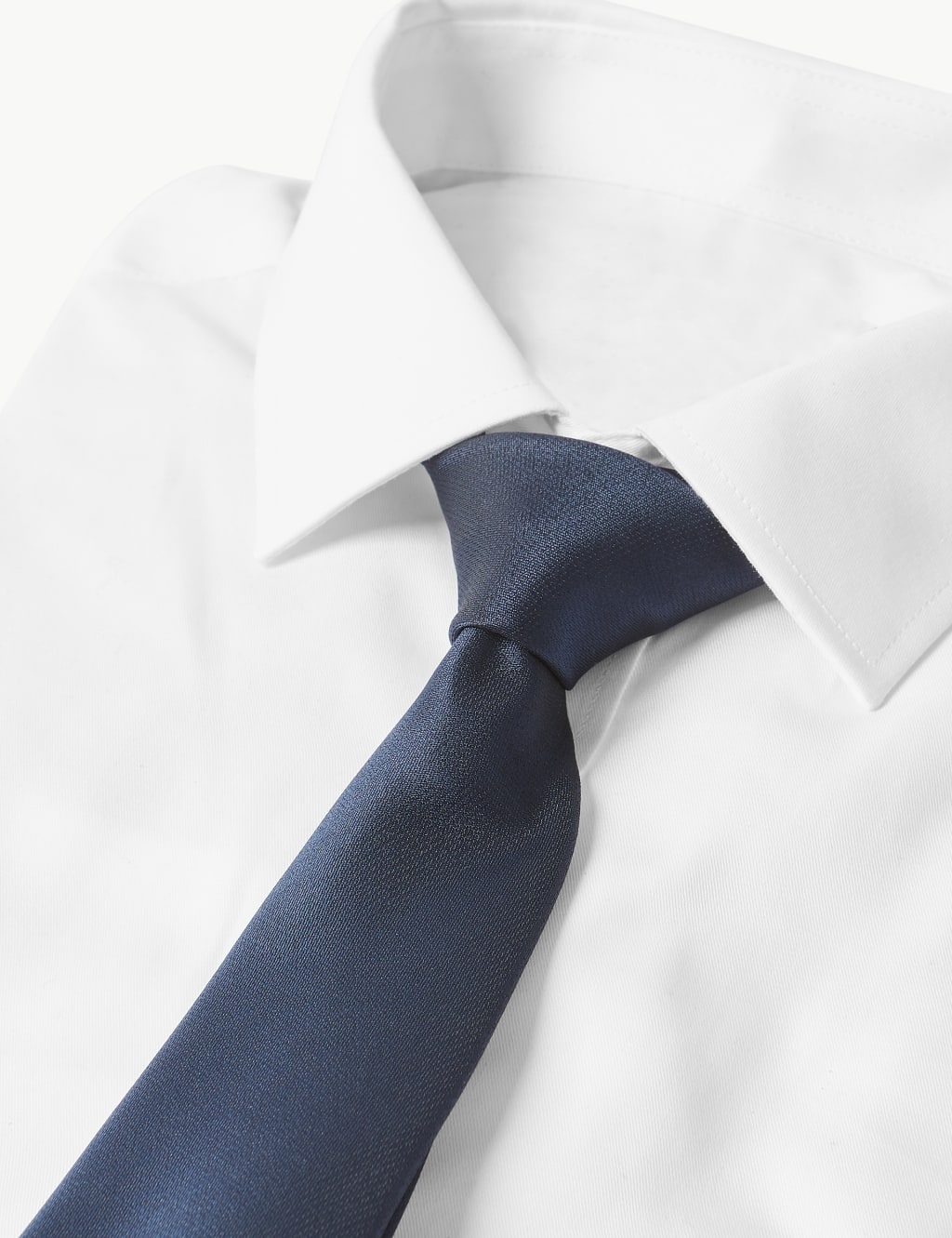 Hummingbird Tie 3 of 6