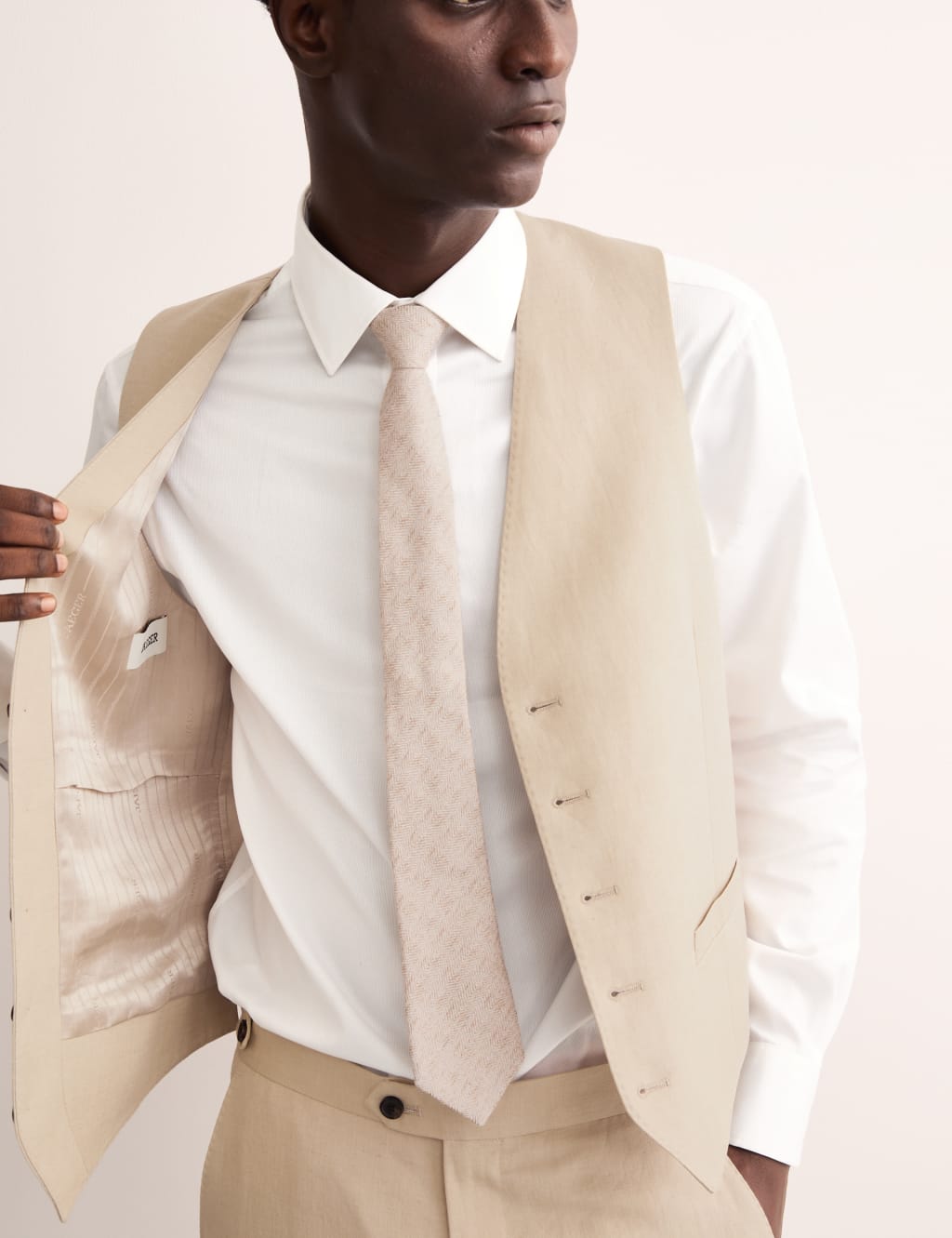 Tailored Fit Silk & Linen Blend Waistcoat 7 of 7