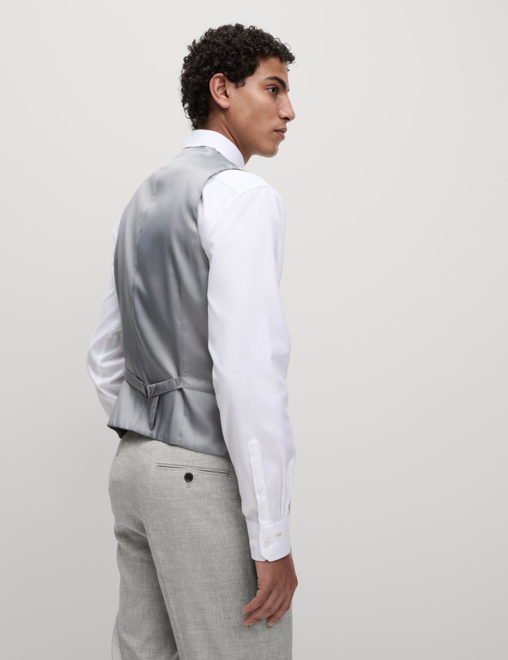 Italian Performance Linen Waistcoat 4 of 6