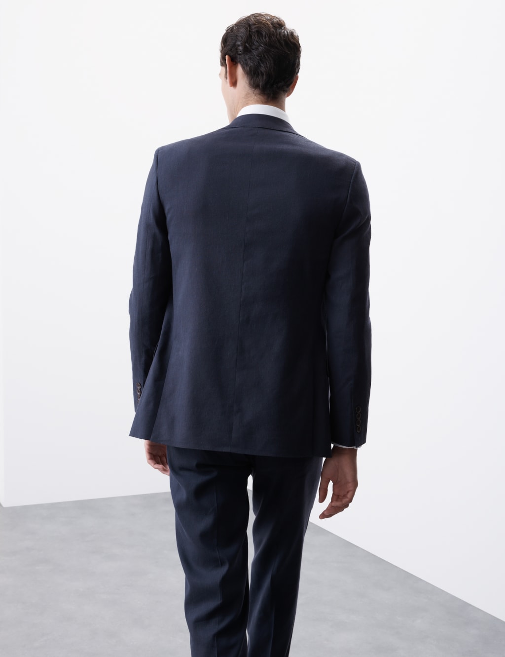 Tailored Fit Italian Performance Linen Blend Suit Jacket 3 of 7