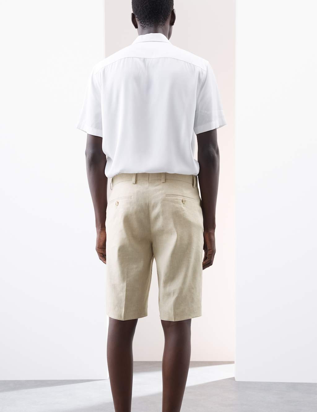 Tailored Fit Italian Performance Linen Blend Suit Shorts 7 of 9