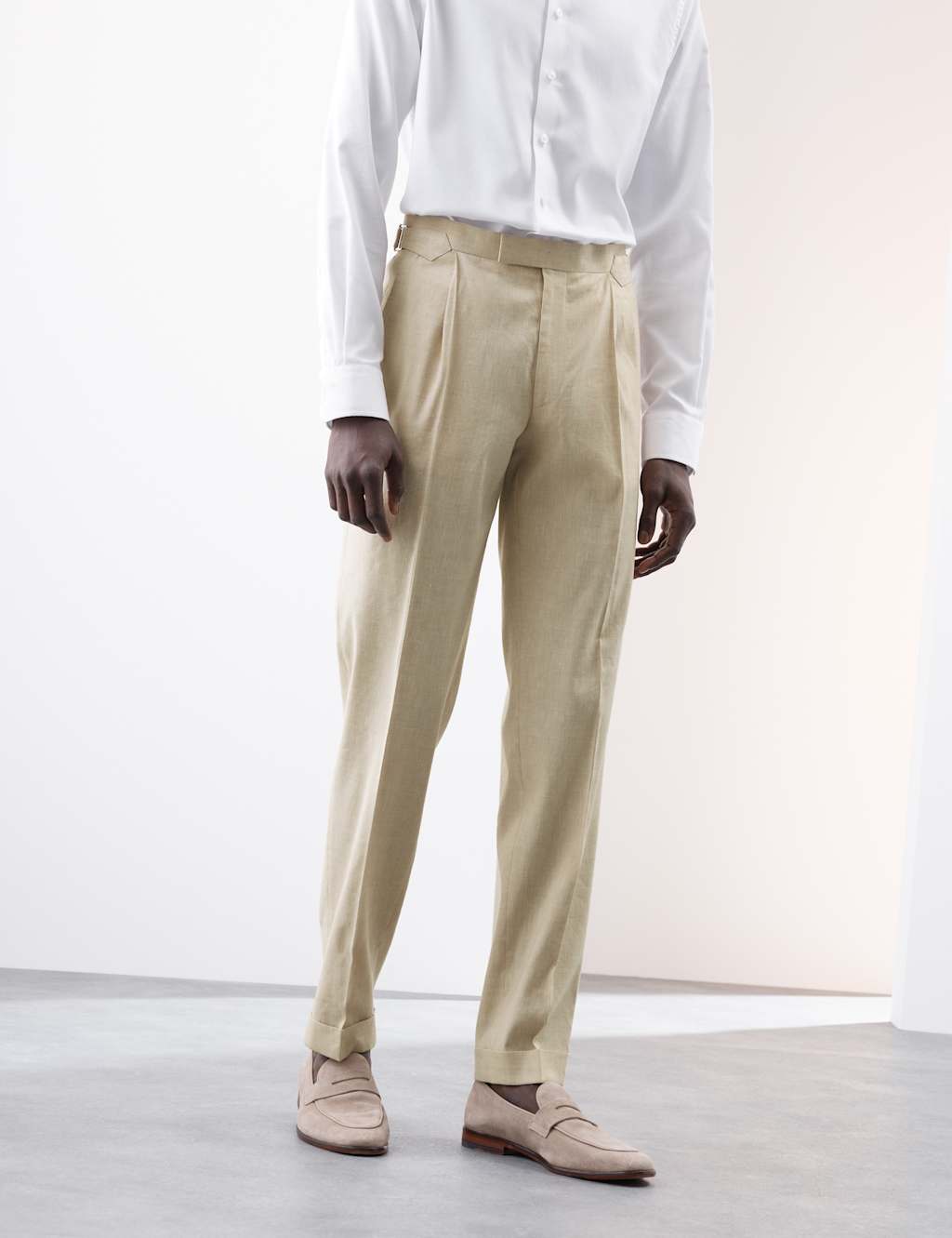 Tailored Fit Italian Performance Linen Blend Suit Trousers 4 of 8